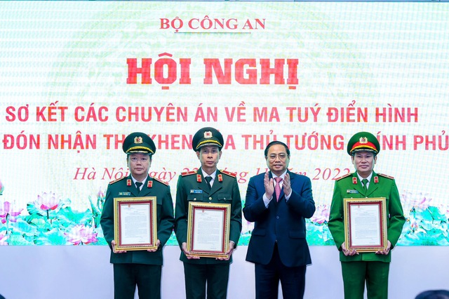 Thủ tướng: Phải phòng chống tội phạm ma túy từ sớm, từ xa, từ nơi xuất phát - Ảnh 4. Thủ tướng: Phải phòng chống tội phạm ma túy từ sớm, từ xa, từ nơi xuất phát - Ảnh 4.