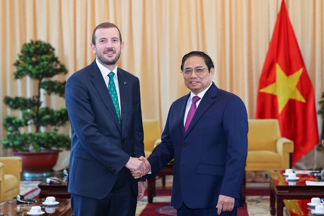 Thủ tướng tiếp Cao ủy EU về Môi trường, Đại dương và Nghề cá - Ảnh 1. Thủ tướng tiếp Cao ủy EU về Môi trường, Đại dương và Nghề cá - Ảnh 1.