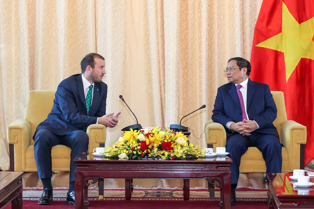 Thủ tướng tiếp Cao ủy EU về Môi trường, Đại dương và Nghề cá - Ảnh 2. Thủ tướng tiếp Cao ủy EU về Môi trường, Đại dương và Nghề cá - Ảnh 2.