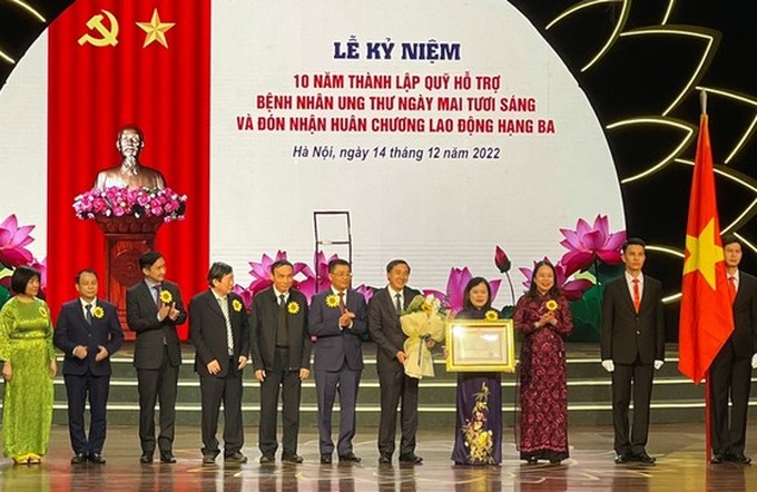 33.000 bệnh nhân ung thư nghèo được hỗ trợ, vượt qua khó khăn - 1