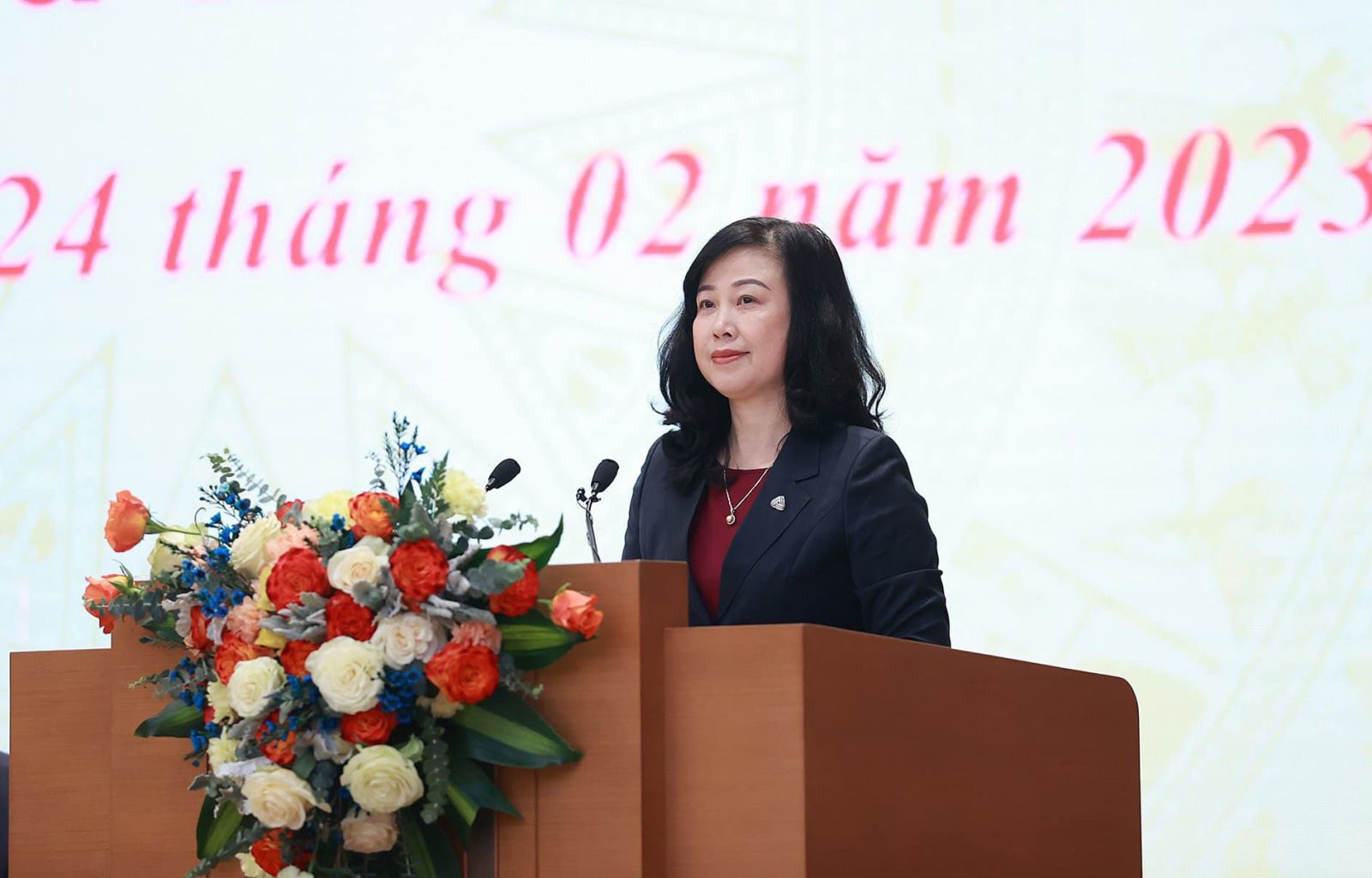 Bộ trưởng Đào Hồng Lan: "Hơn lúc nào hết lúc này ngành y tế rất cần sự chia sẻ..." - Ảnh 2. Bộ trưởng Đào Hồng Lan: "Hơn lúc nào hết lúc này ngành y tế rất cần sự chia sẻ..." - Ảnh 2.