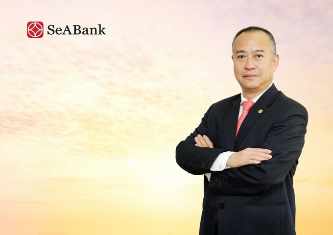 Ông Lê Quốc Long giữ chức vụ Quyền Tổng Giám đốc phụ trách điều hành hoạt động của Ngân hàng SeABank
