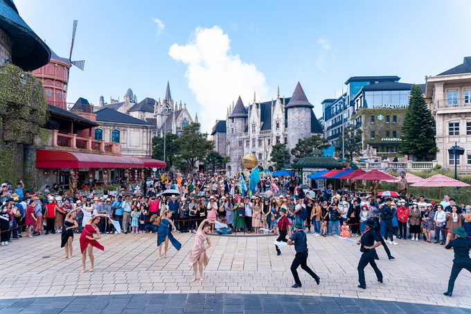 Bà Nà Hills - một trong những điểm đến “thương hiệu” của Đà Nẵng. Ảnh Sun Group