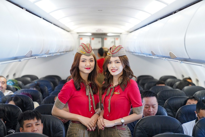 Vietjet cabin crews