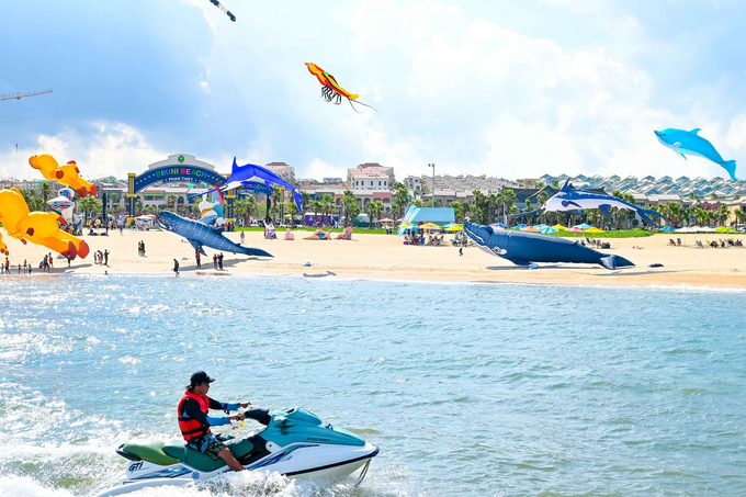   Chuỗi hoạt động ấn tượng cả ngày lẫn đêm tại sự kiện NovaWorld Festival sẽ được diễn ra liên tục từ ngày 31/08 - 03/09