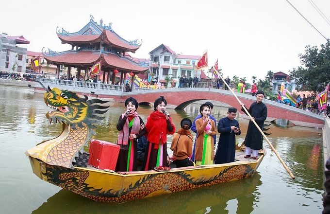   Dân ca Quan họ Bắc Ninh được UNESCO công nhận là di sản văn hoá phi vật thể đại diện của nhân loại ngày 30/9/2009.