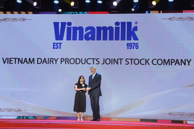 Công ty Vinamilk được vinh danh tại Nơi làm việc tốt nhất châu Á 2023.