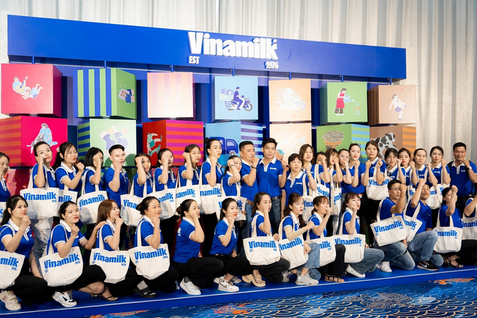 Tinh thần “quyết tâm, táo bạo, luôn là chính mình” trong văn hóa doanh nghiệp là chất xúc tác giúp kết nối nhiều thế hệ người lao động tại Vinamilk.