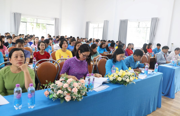 Quang cảnh hội nghị