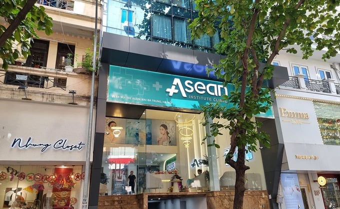 Phòng khám chuyên khoa Da liễu trực thuộc Công ty TNHH PK ASEAN có địa chỉ tại tầng 3, số 88 Bùi Thị Xuân, phường Nguyễn Du, quận Hai Bà Trưng (Ảnh: VOV)