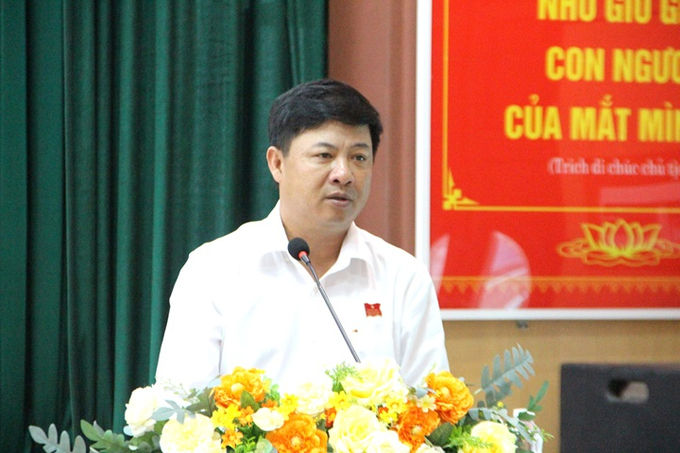 Phó Bí thư Thường trực Thành ủy, Chủ tịch HĐND thành phố Lương Nguyễn Minh Triết phát biểu tại buổi tiếp xúc