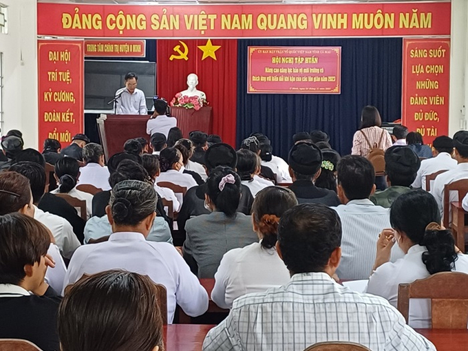 Quang cảnh lớp tập huấn
