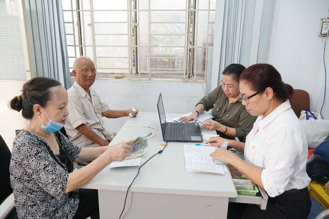 Lịch chi trả lương hưu, trợ cấp BHXH hàng tháng bắt đầu từ ngày 2 của tháng tổ chức chi trả