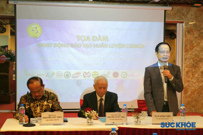 TS. Lê Đình Tiến, Phó Chủ tịch Hội GDCSSKCĐ Việt Nam phát biểu sau khi nghe các báo cáo