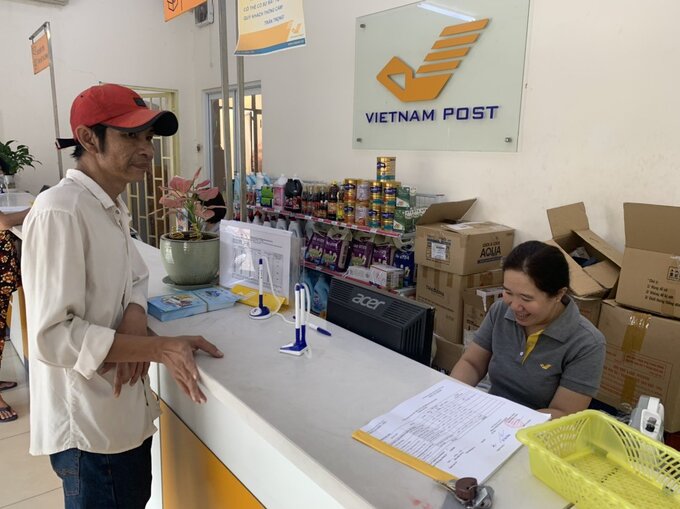 TP.HCM có hơn 254.657 người nhận được lương hưu và trợ cấp BHXH của tháng 1 và tháng 2 năm 2024 trước Tết Nguyên đán