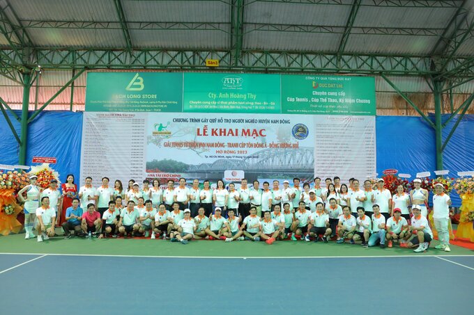 Giải đấu tennis là một trong những chương trình chính của cuộc vận động, quyên góp quỹ từ thiện vì người nghèo