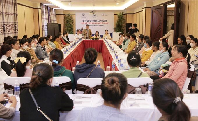 Quang cảnh lớp tập huấn (ảnh: Đình Thi)