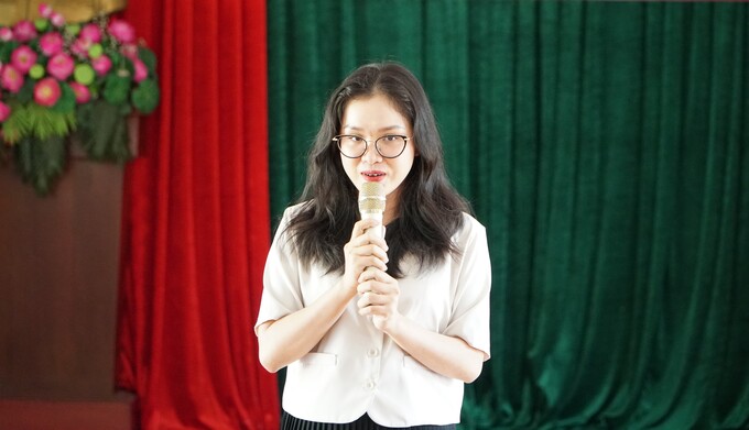 TikToker gen Z, dạy Văn, Phạm Thị Bích Lộc hào hứng tư vấn, định hướng cho thanh niên sắp xuất ngũ