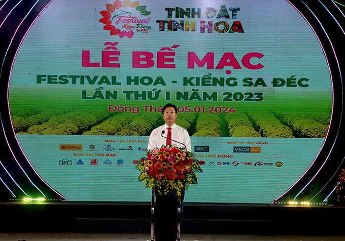 Ông Huỳnh Minh Tuấn - Phó Chủ tịch Ủy ban nhân dân tỉnh phát biểu tại lễ bế mạc