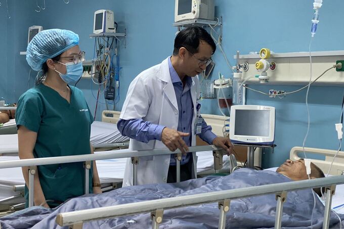 Sức khỏe người bệnh hồi phục tốt sau ca phẩu thuật lấy sỏi thận cực kỳ phức tạp (ảnh: Đình Thi)