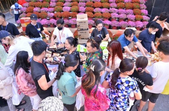 Hoạt động tại chương trình Hạt gạo chia dôi