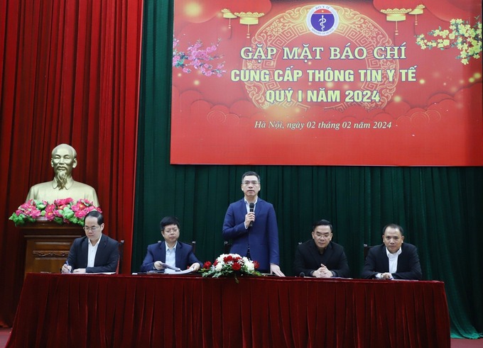 Đại biểu tham dự buổi gặp mặt báo chí