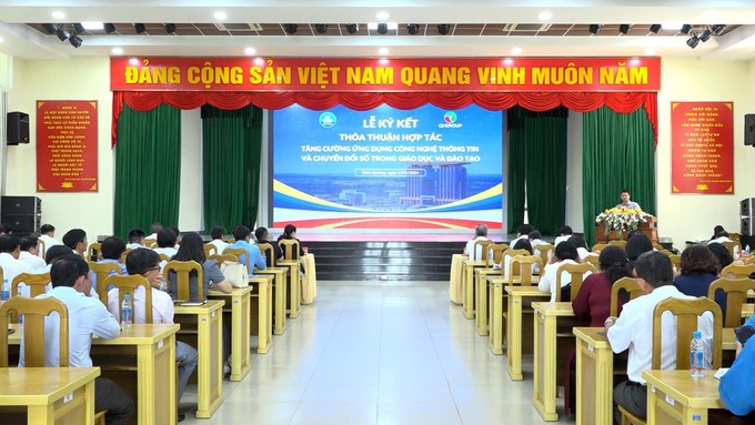 Quang cảnh buổi Lễ ký kết
