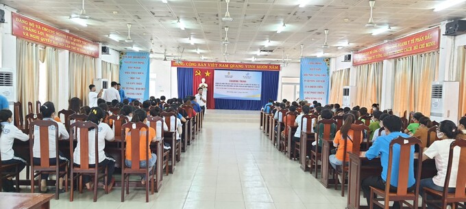 Chương trình khám sức khỏe và tầm soát ung thư cổ tử cung miễn phí cho 300 công nhân lao động tại TP. Thuận An
