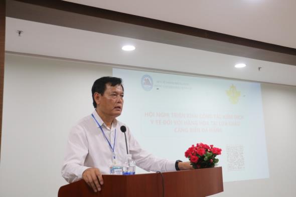 BS Phạm Trúc Lâm - Phó Giám đốc phụ trách Trung tâm Kiểm soát bệnh tật Đà Nẵng phát biểu tại hội nghị