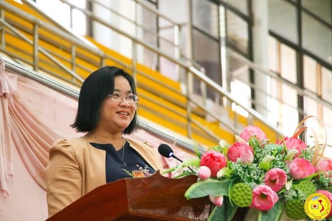 Bà Huỳnh Thị Hoài Thu - Tỉnh ủy viên, Giám đốc Sở Văn hóa, Thể thao và Du lịch tỉnh Đồng Tháp, Trưởng Ban Tổ chức giải phát biểu tại lễ khai mạc