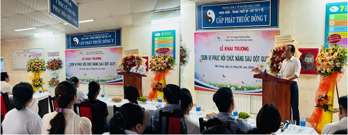 Lãnh đạo hai đơn vị chuyển giao và tiếp nhận phát biểu tại buổi lễ