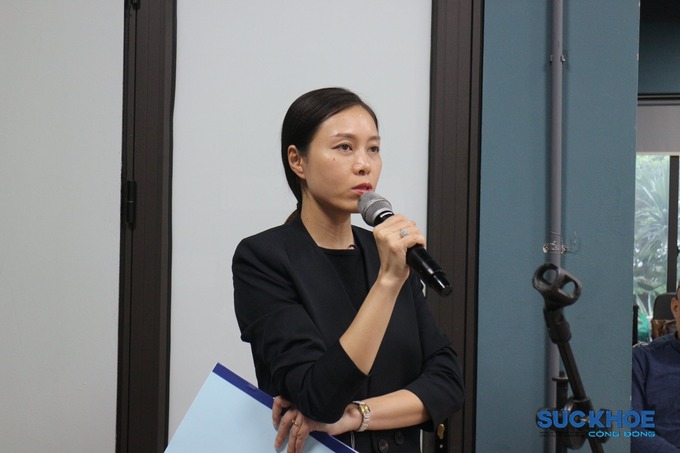 Đại diện Chi hội Giáo dục chăm sóc sức khỏe cộng đồng GBLIFE GLOBAL phát biểu nhận nhiệm vụ