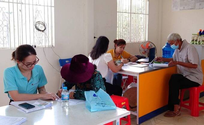Tiếp tục tuyên truyền sâu rộng đến đối tượng hưởng chính sách an sinh xã hội chưa có tài khoản tham gia mở tài khoản tại các ngân hàng