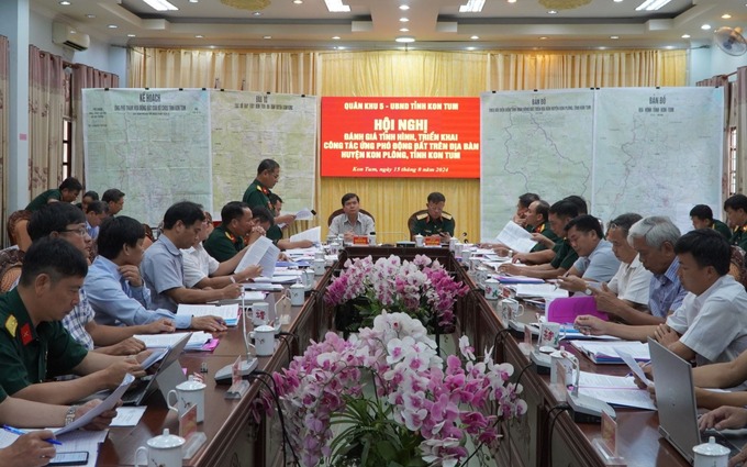 Quang cảnh hội nghị