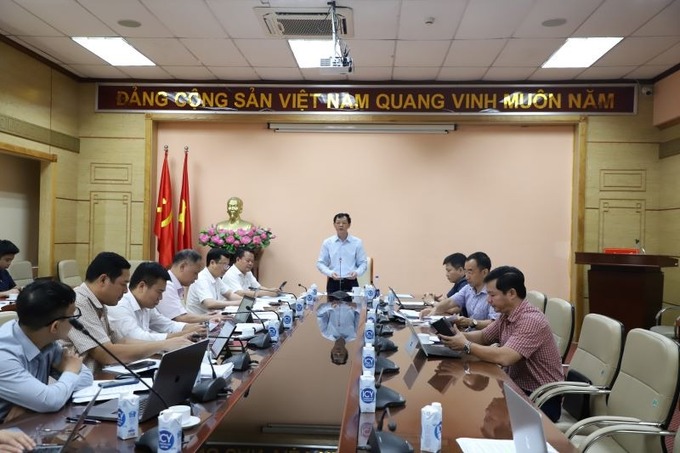 Thứ trưởng Bộ Y tế Nguyễn Tri Thức chủ trì cuộc họp triển khai Sổ sức khỏe điện tử tích hợp trên ứng dụng VneID