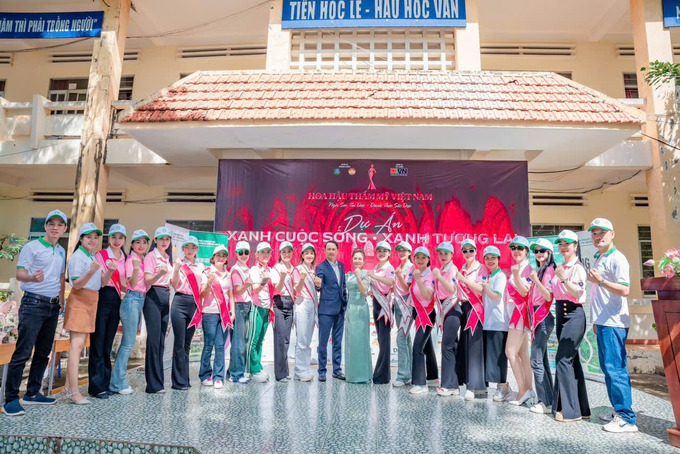 Bà Wendy Hà là trưởng ban tổ chức sự kiện trồng cây tại trường Trung Học Cơ Sở xã Tiến Thành, Thành phố Phan Thiết.Các thí sinh top 25 và các Hoa Hậu, Á Hậu, Nữ Hoàng, Á Hoàng cùng nhau thể hiện quyết tâm trồng rừng vì cộng đồng