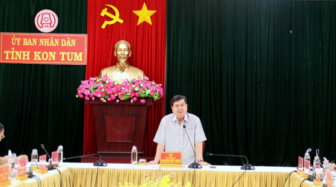 Phó Chủ tịch UBND tỉnh Kon Tum phát biểu chỉ đạo tại cuộc họp