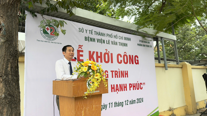 BS.CKII Trần Văn Khanh - Giám đốc Bệnh viện Lê Văn Thịnh phát biểu tại buổi lễ