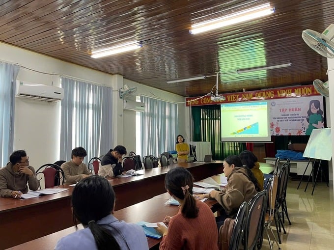 Toàn cảnh lớp tập huấn (ảnh: Đình Thi)