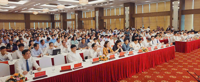 Các đại biểu tham dự hội nghị