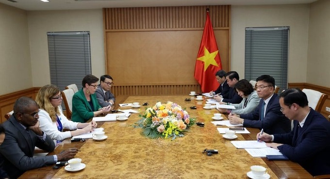 Phó Thủ tướng mong muốn tiếp tục nhận được sự hỗ trợ của các tổ chức quốc tế trong thời gian tới (Ảnh: VGP/Đức Tuân)