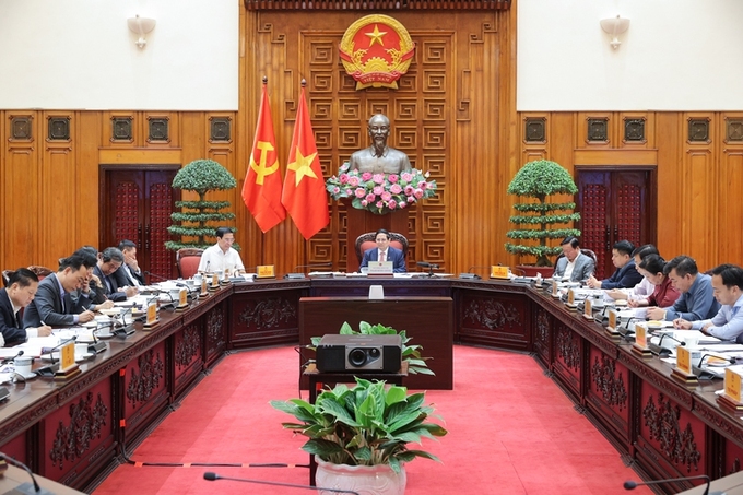 Thủ tướng Phạm Minh Chính chủ trì cuộc họp về các dự thảo đề án quan trọng chuẩn bị trình Bộ Chính trị (Ảnh: VGP/Nhật Bắc)