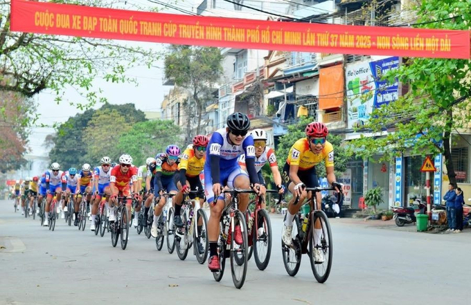 Các vận động viên tranh tài 