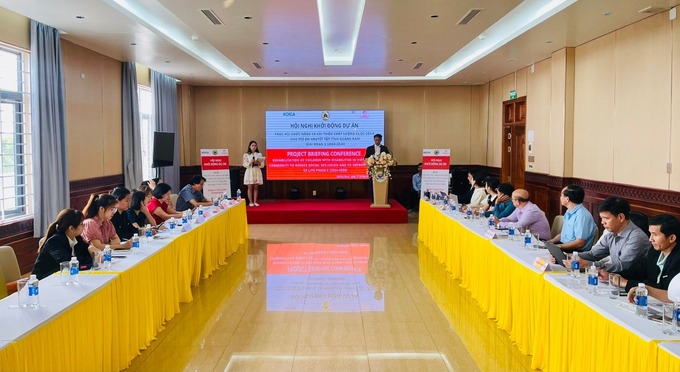 Quang cảnh hội nghị