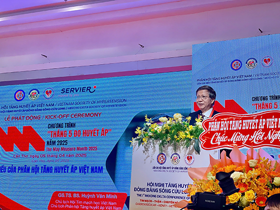 Ông Huỳnh Văn Minh - Chủ tịch Hội Tim mạch Việt Nam phát động chương trình “Tháng 5 đo huyết áp năm 2025” khu vực đồng bằng sông Cửu Long