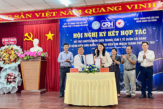 Ký kết hợp tác hỗ trợ chuyên môn giữa TTYT quận Cái Răng với Bệnh viện Tim mạch TP. Cần Thơ