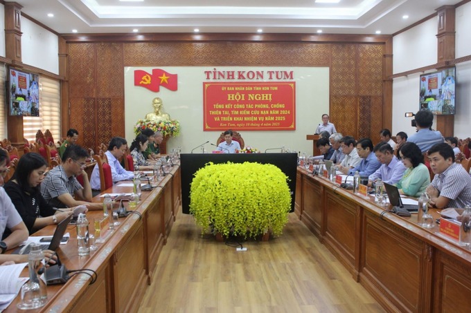 Quang cảnh hội nghị