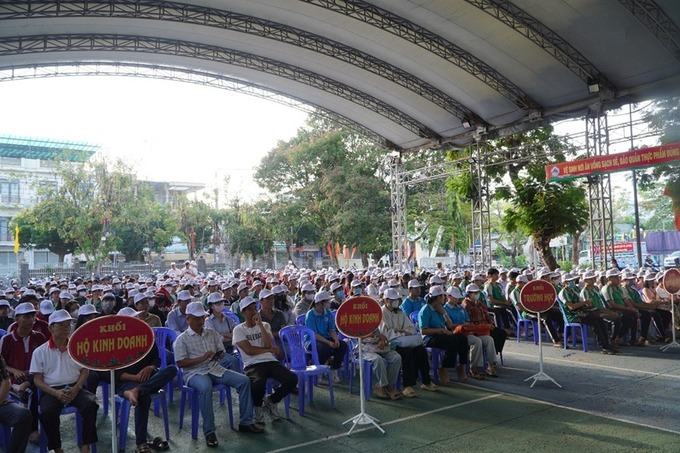 Đại biểu tham dự lễ phát động