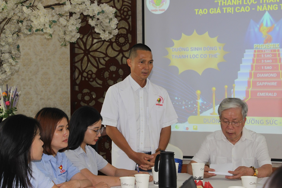 Chu-tich-vache-tham-cac-don-vi-truc-thuoc-tai-binh-duong-1