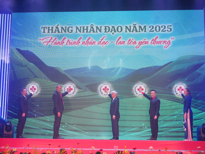 Phát động Tháng Nhân đạo 2025: 